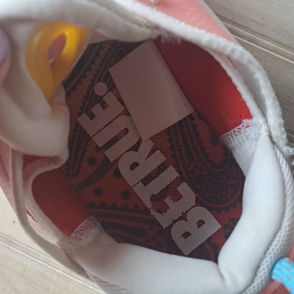 Nike Air Max 2090 Be True Limited Edition  Rainbow Unisex Sneakers Unisex - Picture 10 of 11
